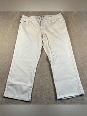 Nine West Chrystie Capri White Casual NWT women's 12